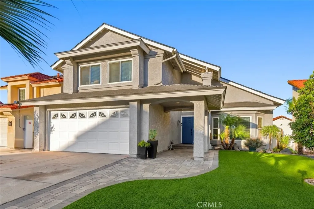 24498 Mooncrest Circle — photo