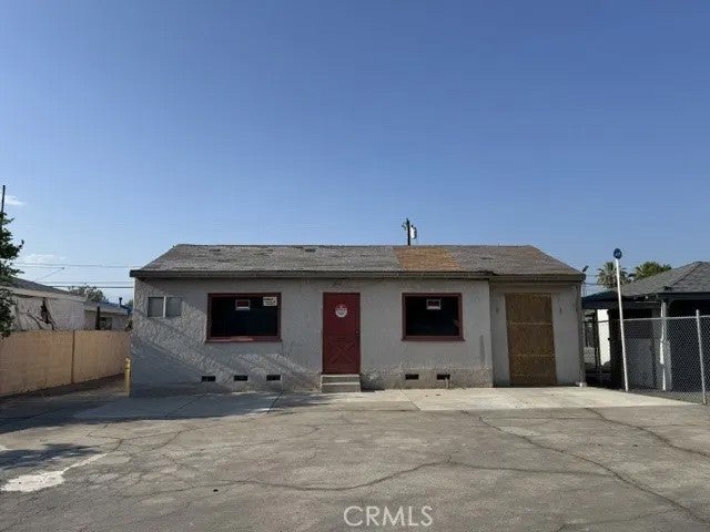 15937 Amar Road — photo