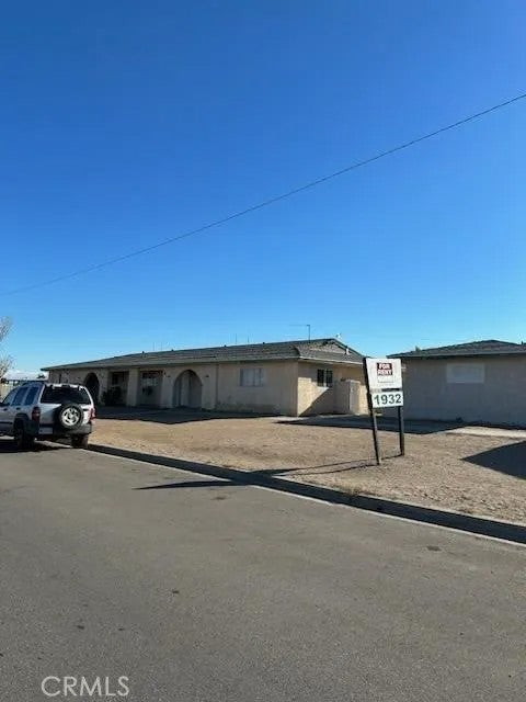 1932 Erin Drive 8 — photo