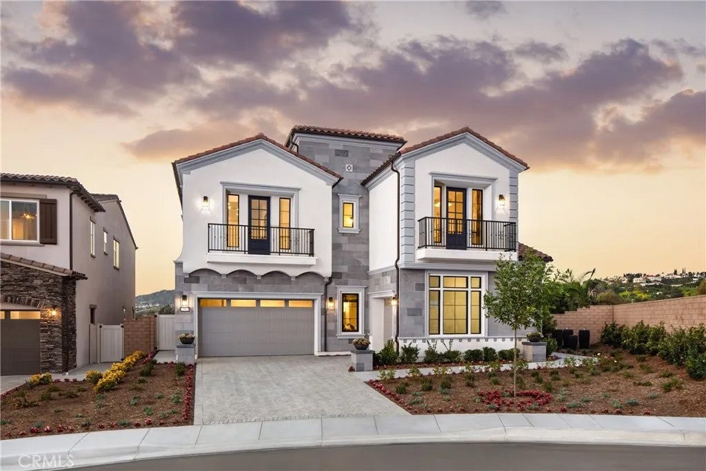 22057 Tuscany Court — photo