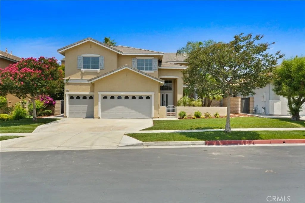 9406 Glenaire Court — photo