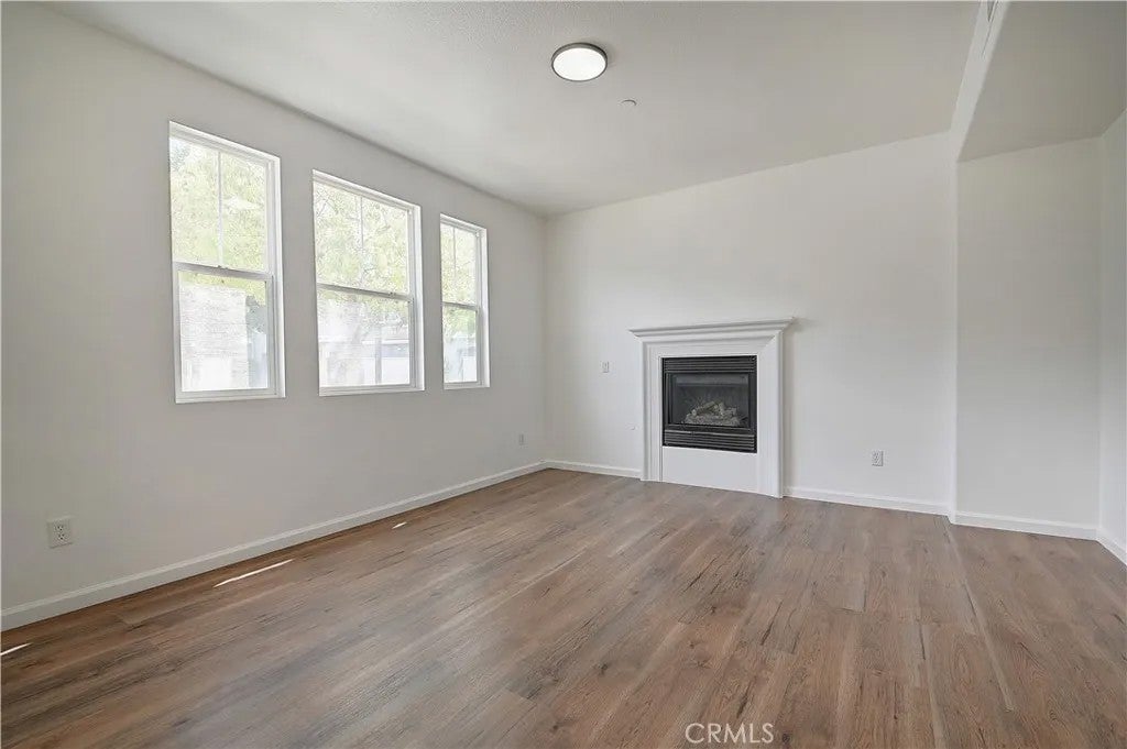 26287 Iris Avenue E — photo