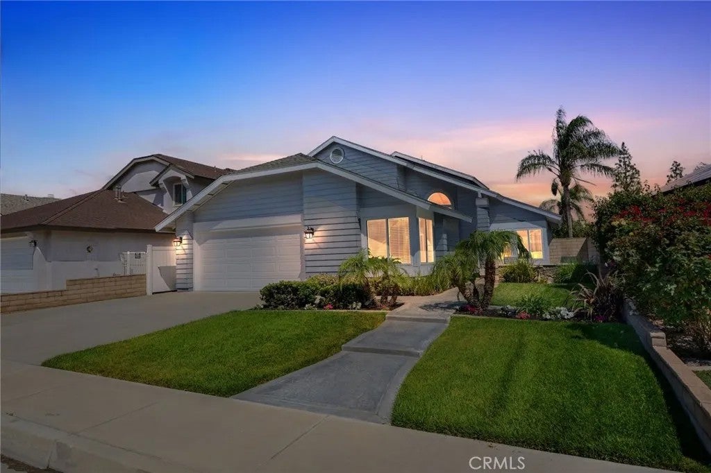 3201 Ashgate Way — photo