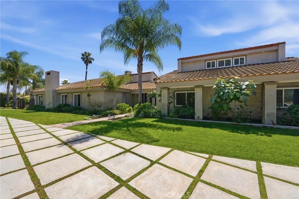 940 N Silent Ranch Drive — photo
