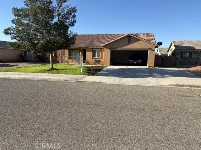 11747 Star Street — photo