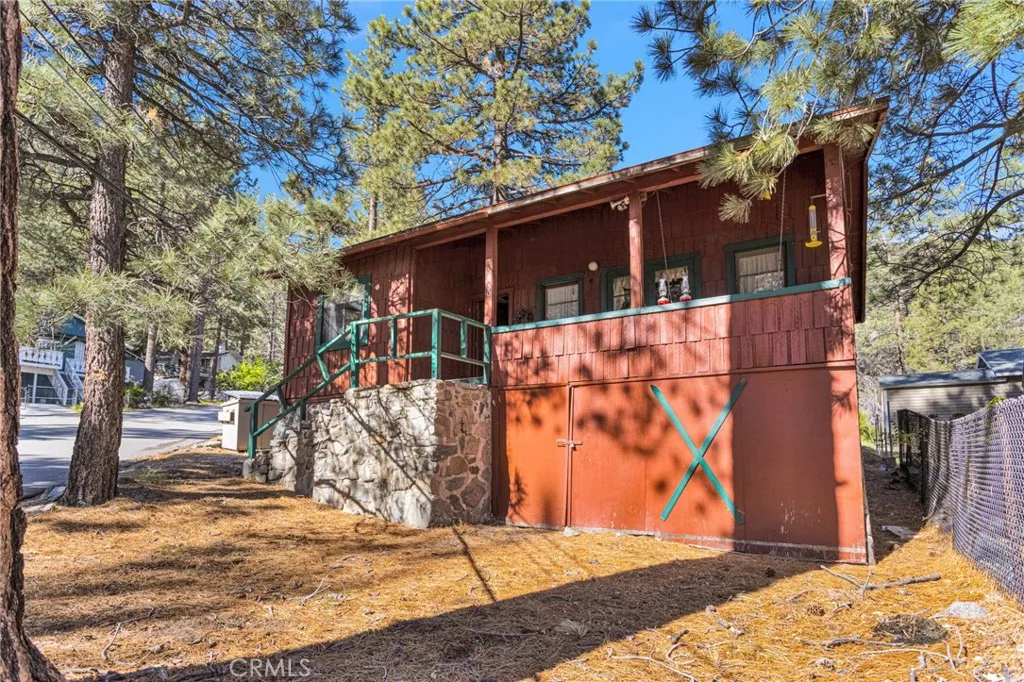 2054 E Canyon, Wrightwood, CA 92397 — photo 2