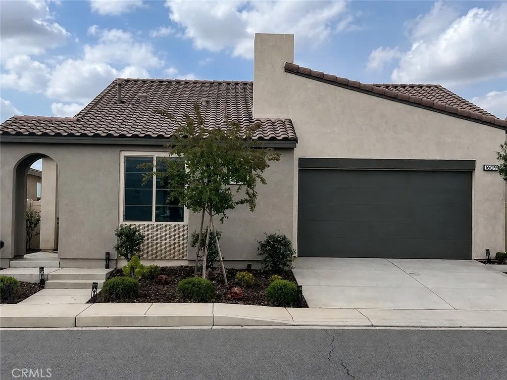 1609 Trailview Dr. — photo