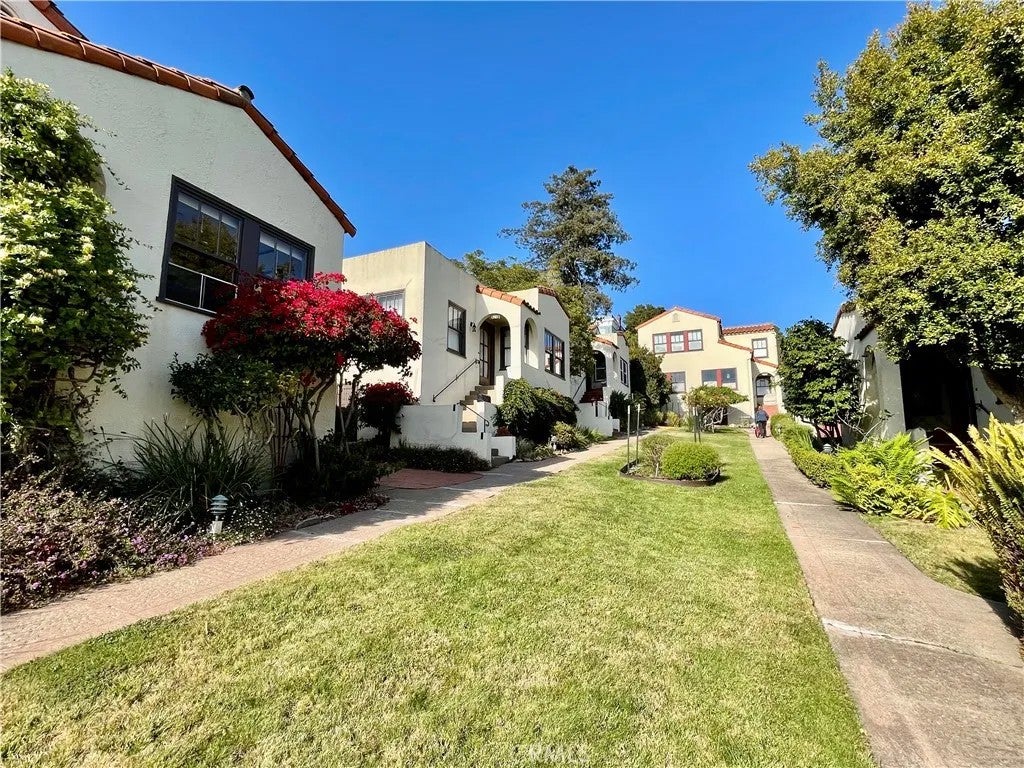 Home in Berkeley, CA 94709 — photo 3