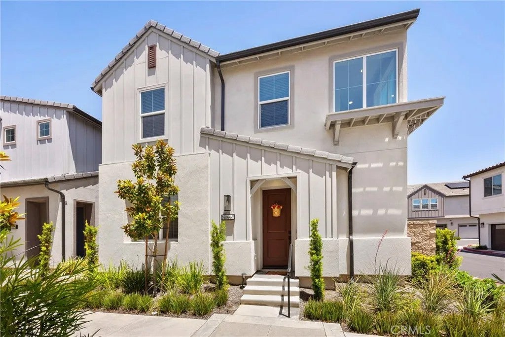 16064 Jamie Ln 7 — photo