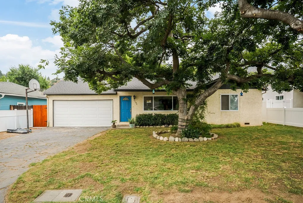 2329 Bashor, Duarte, CA 91010