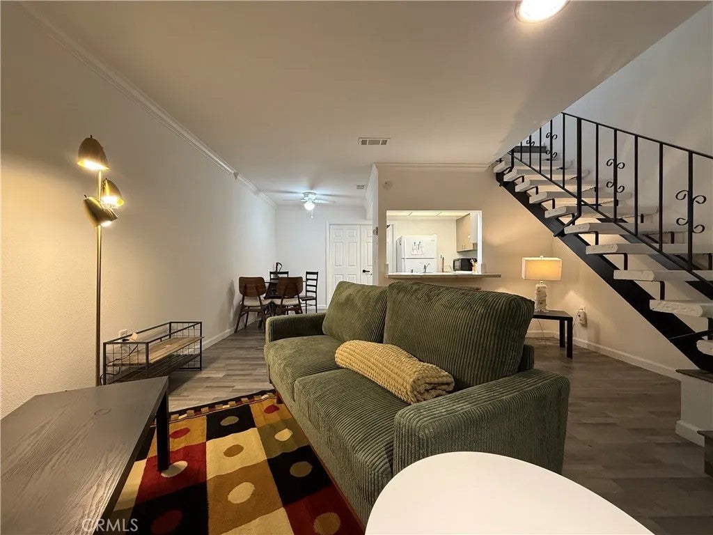 1463 Everton Place — photo