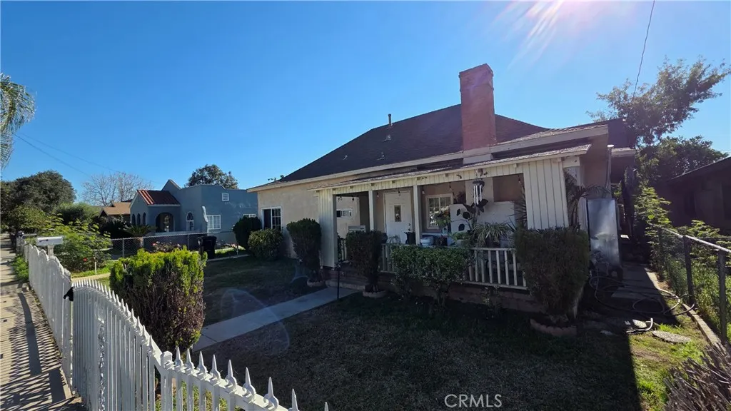 716 E 6th, Pomona, CA 91766 — photo 2