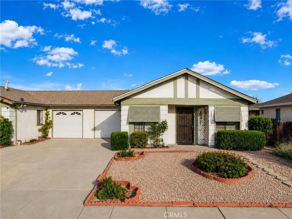 28201 Chula Vista — photo