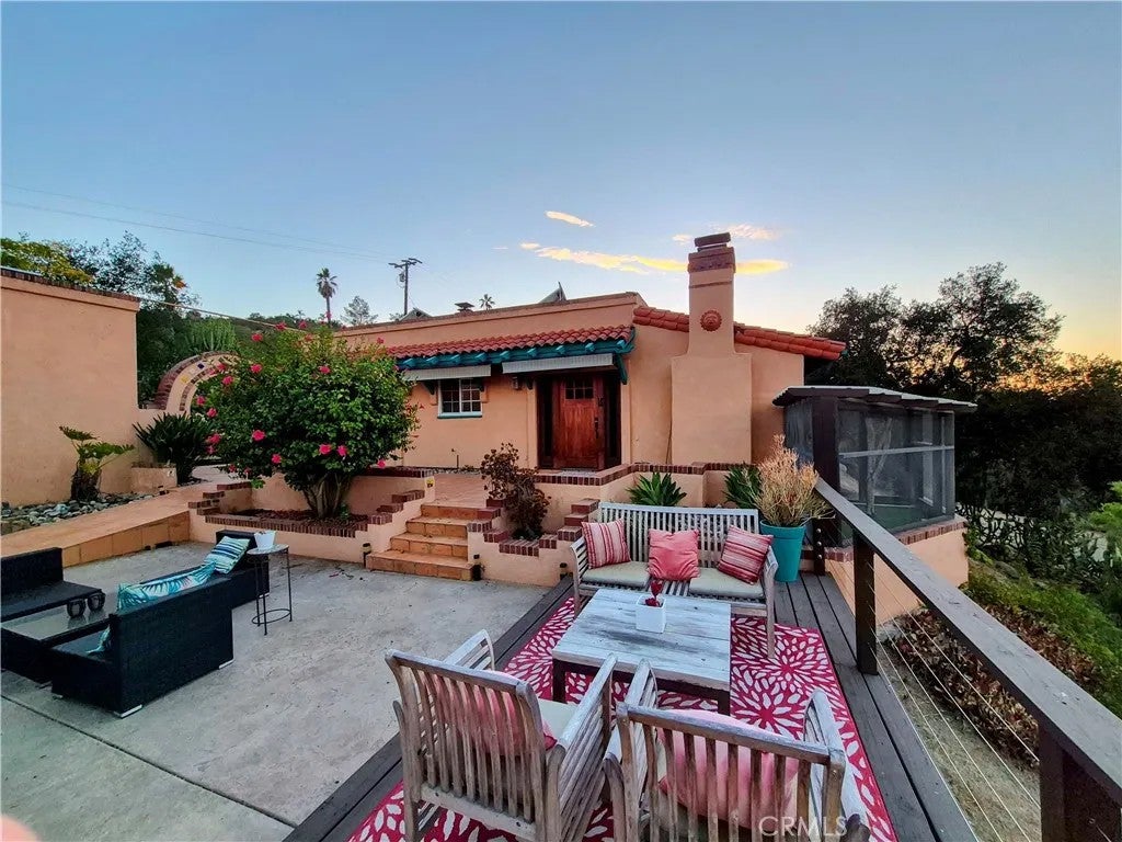 16211 Highland Valley Road — photo