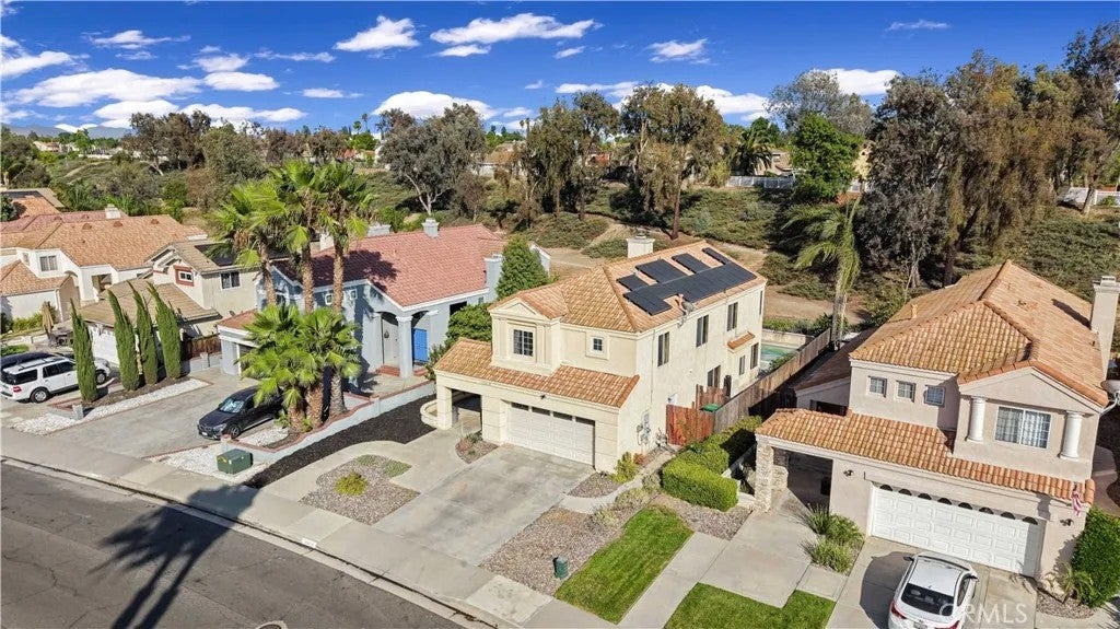 39878 Avenida Miguel Oeste — photo