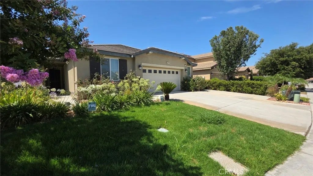 11916 Berlyn Dove Court — photo