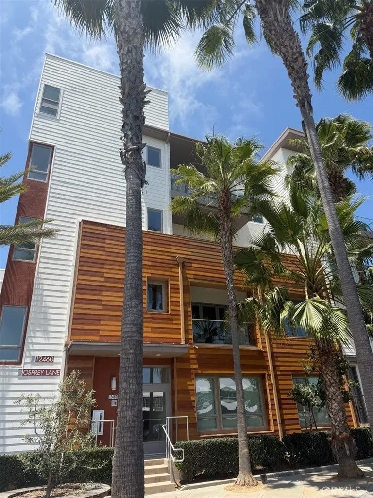 12460 Osprey Lane 2 — photo