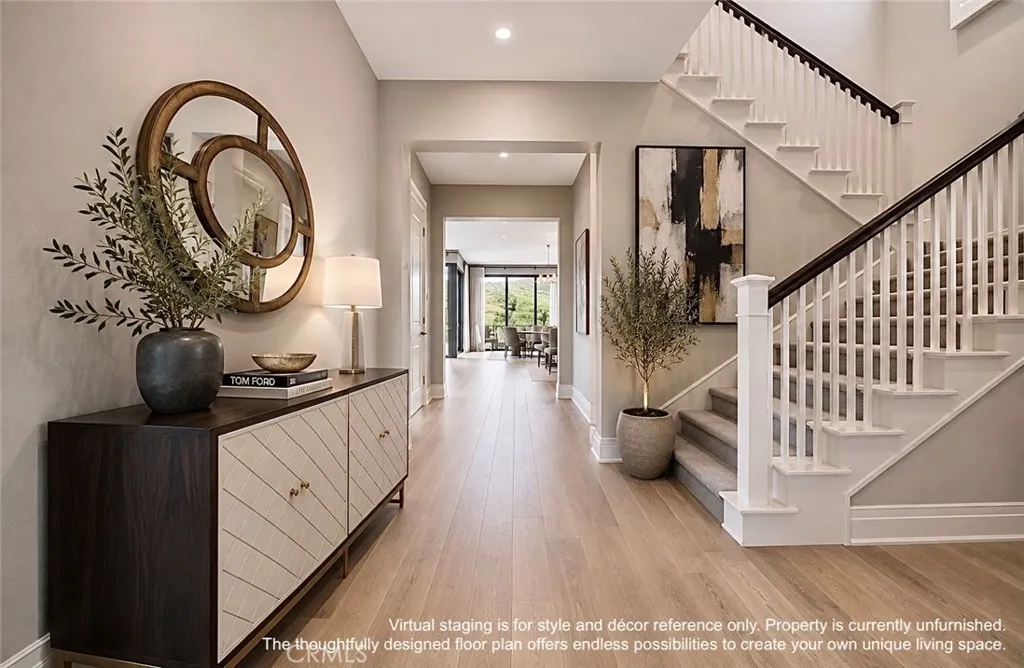 128 Roscomare, Irvine, CA 92602 — photo 2