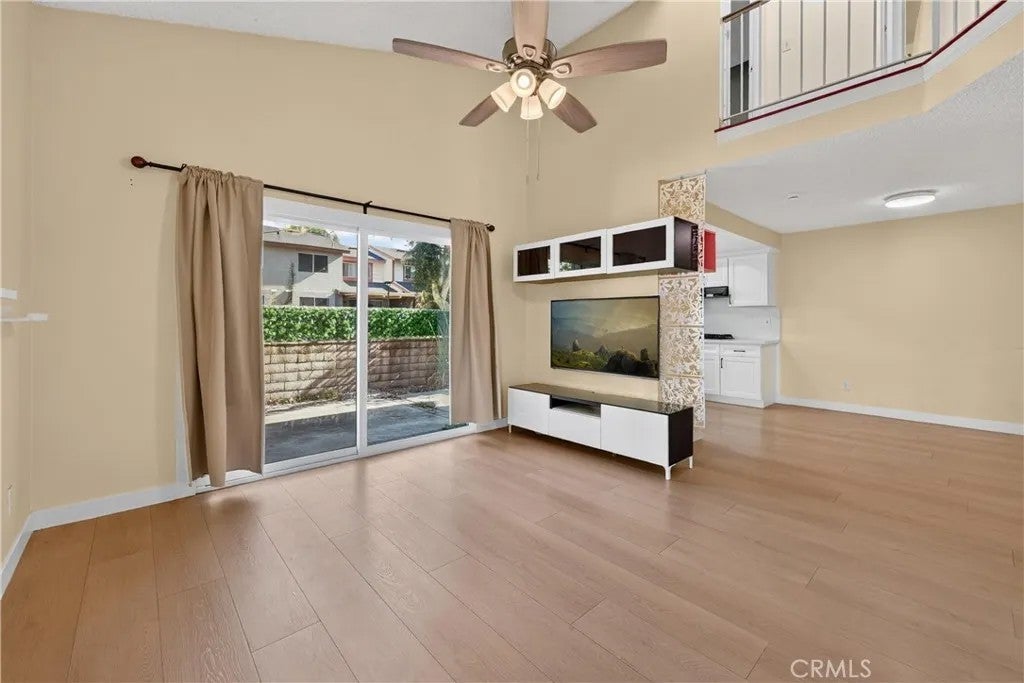 856 Maitland Privado — photo