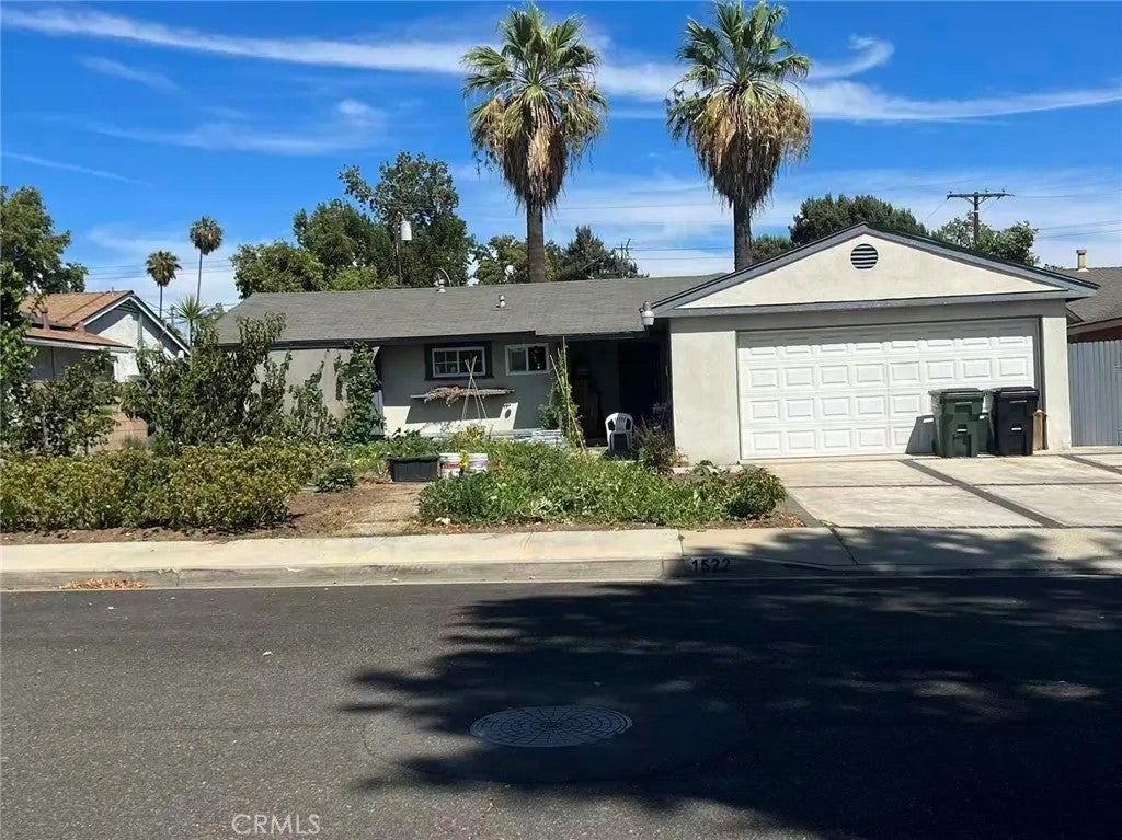 1522 Densmore Street — photo
