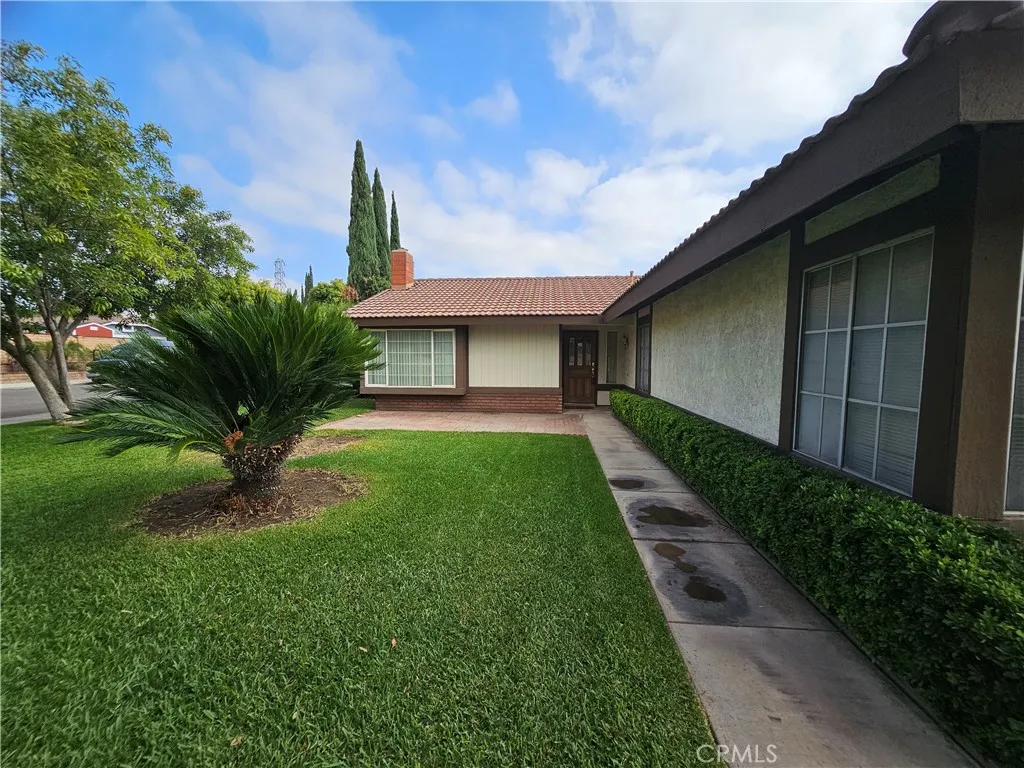 6491 30th, Jurupa Valley, CA 92509 — photo 2