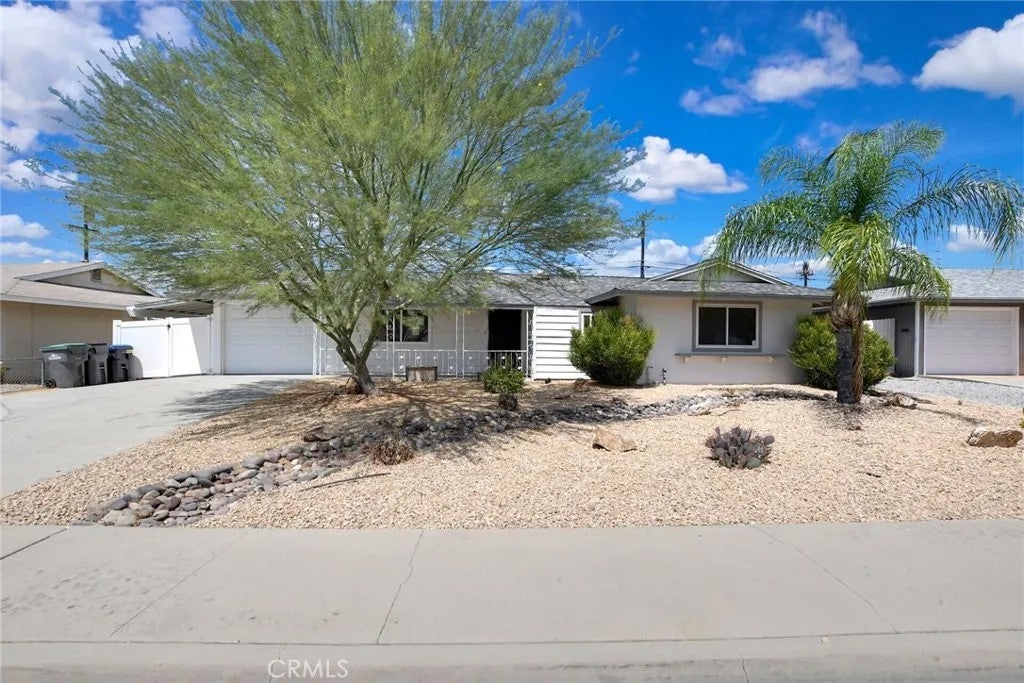 27086 Wentworth Drive — photo