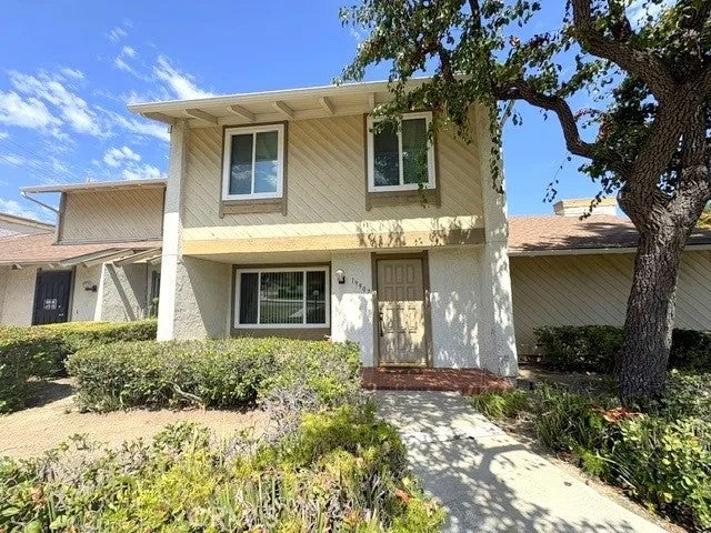 19907 Esquiline Avenue — photo