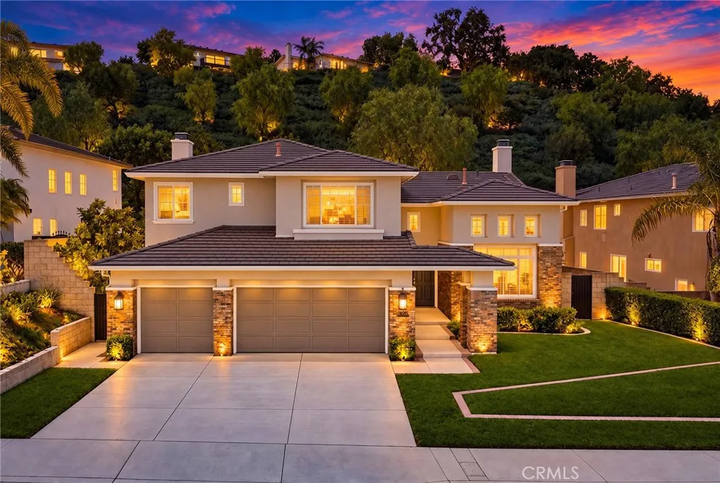 3125 S Ridge Point Dr — photo