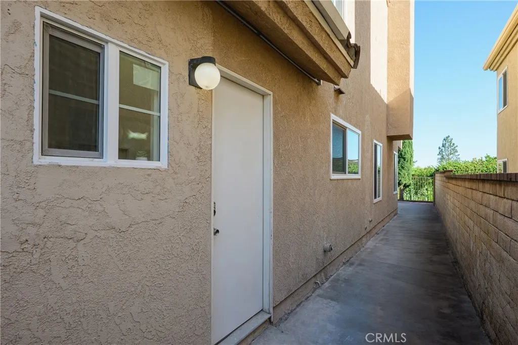 10227 Northridge Unit 2 — photo