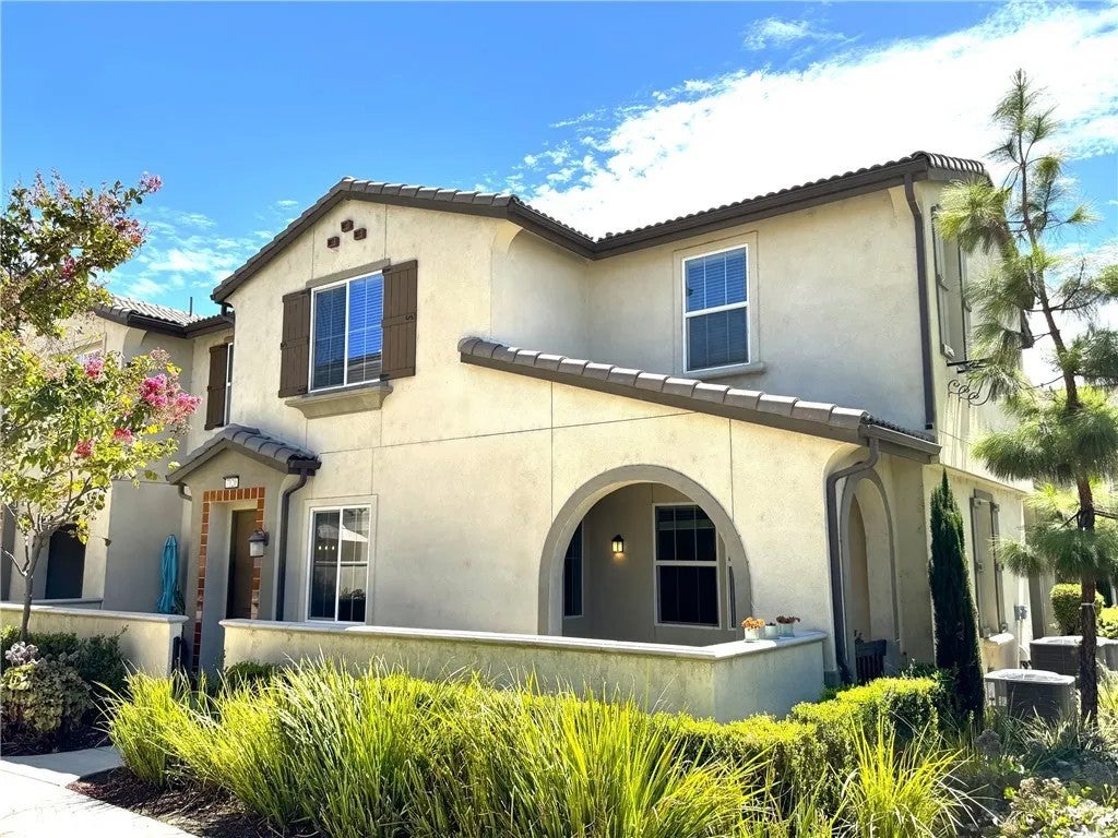 7120 Vernazza — photo