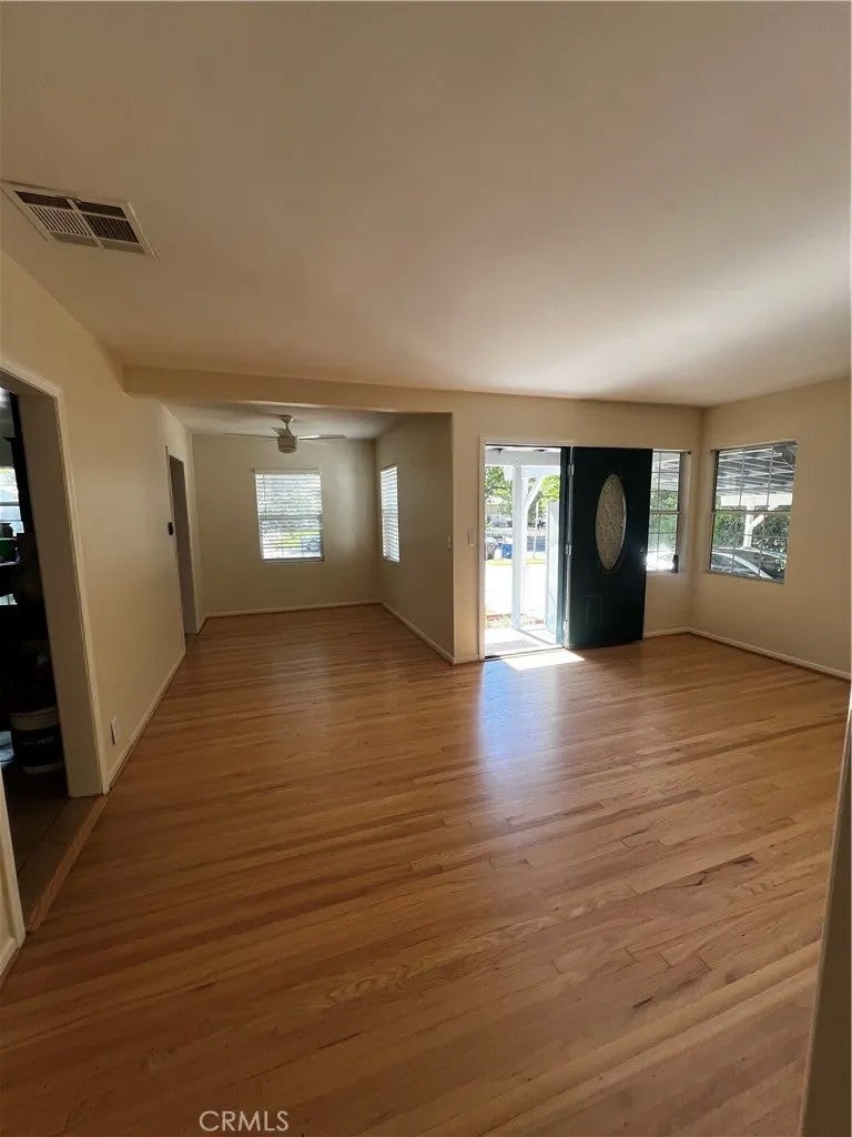 Home in Northridge, CA 91325 — photo 2