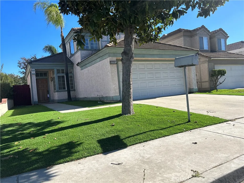 11135 Woodview — photo