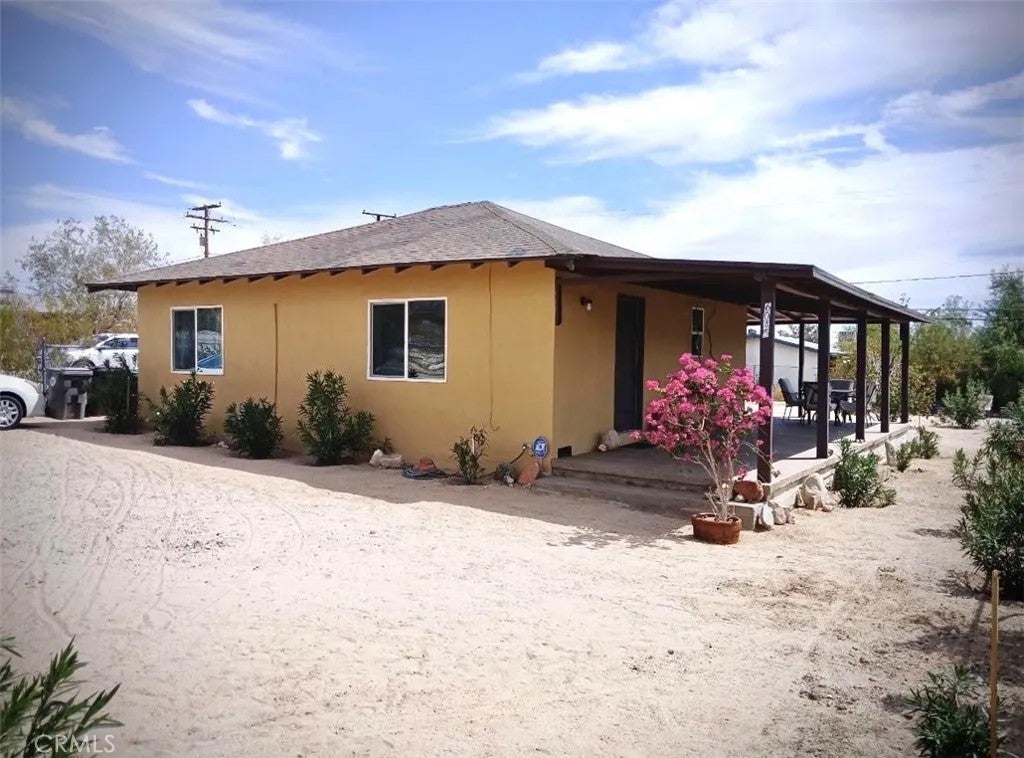 6045 Cahuilla — photo