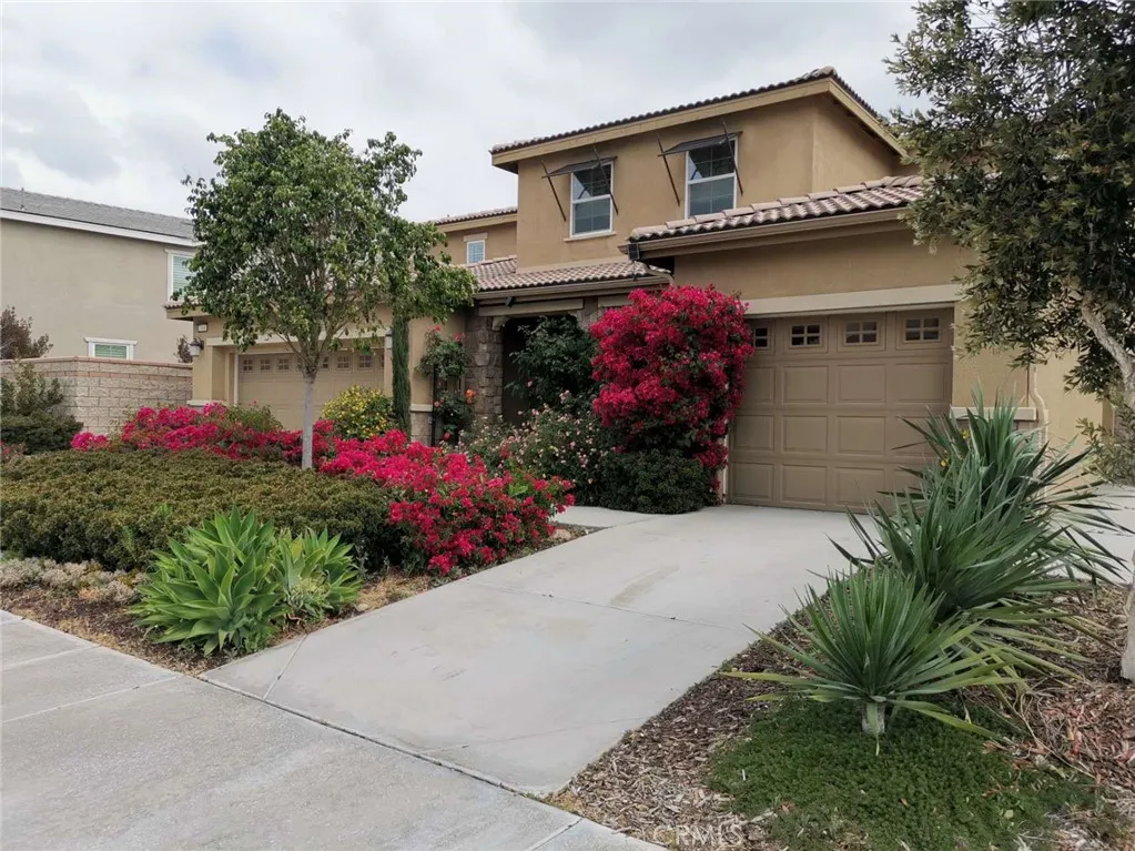 7008 Jetty Court — photo