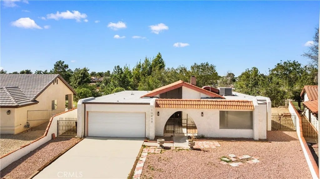 13850 Dahlgren Drive — photo