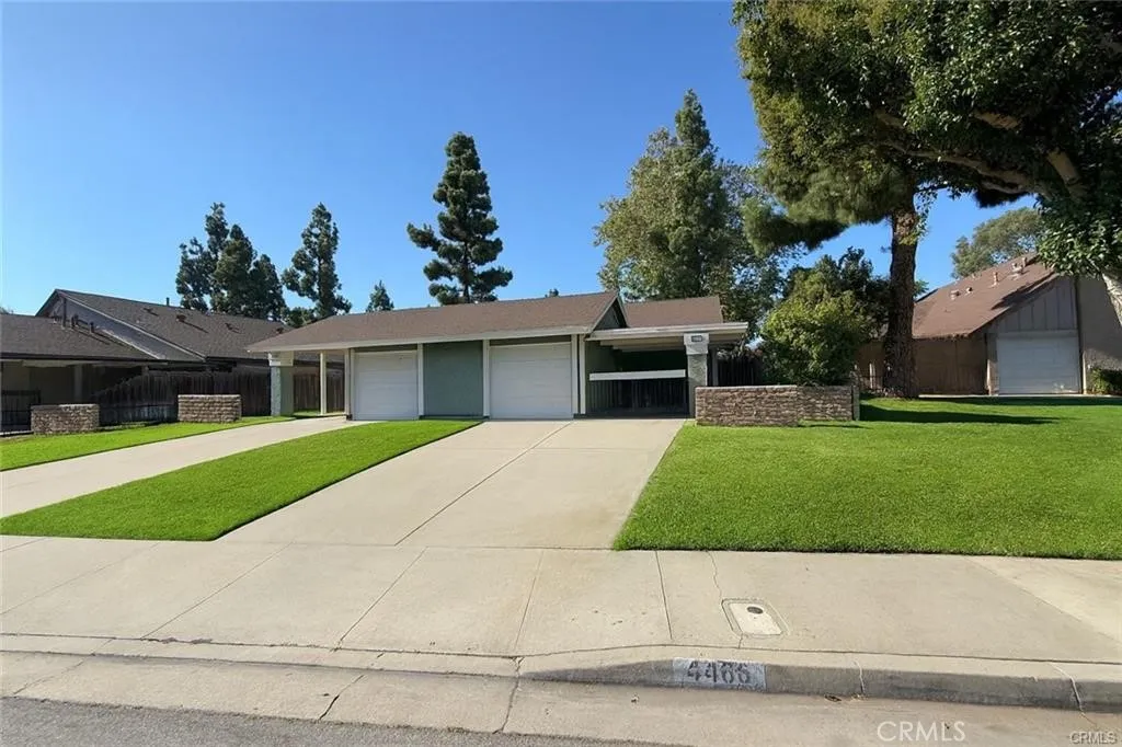 4466 Lidia Court — photo