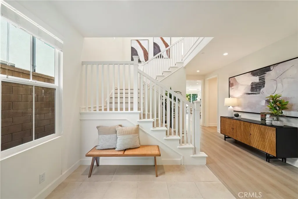 116 Mistletoe, Irvine, CA 92620 — photo 2