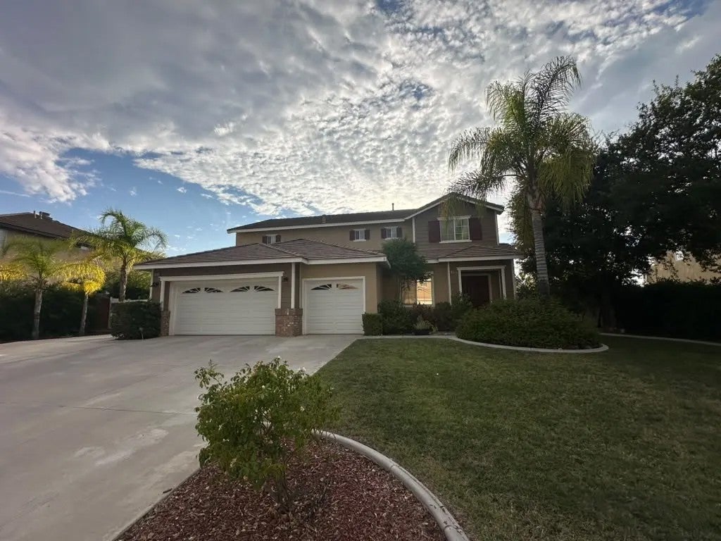 8659 Barnwood — photo