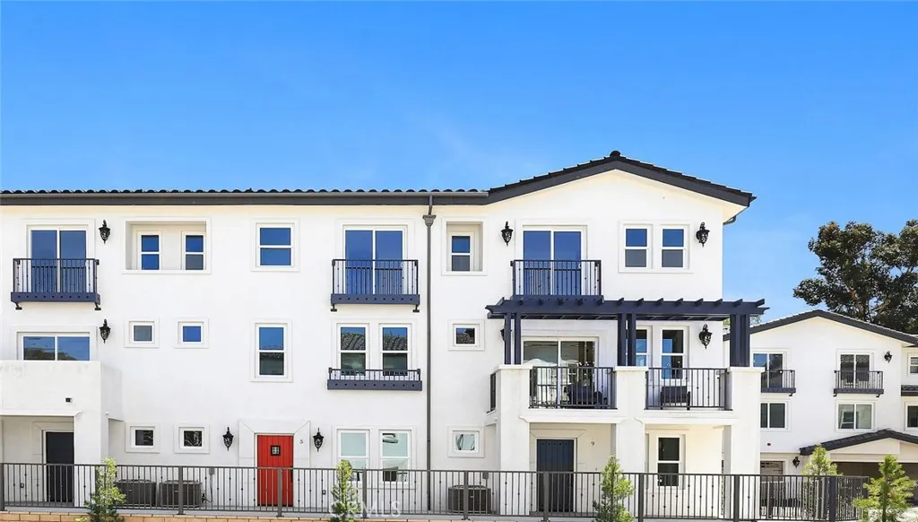 5 Sahalee Way — photo