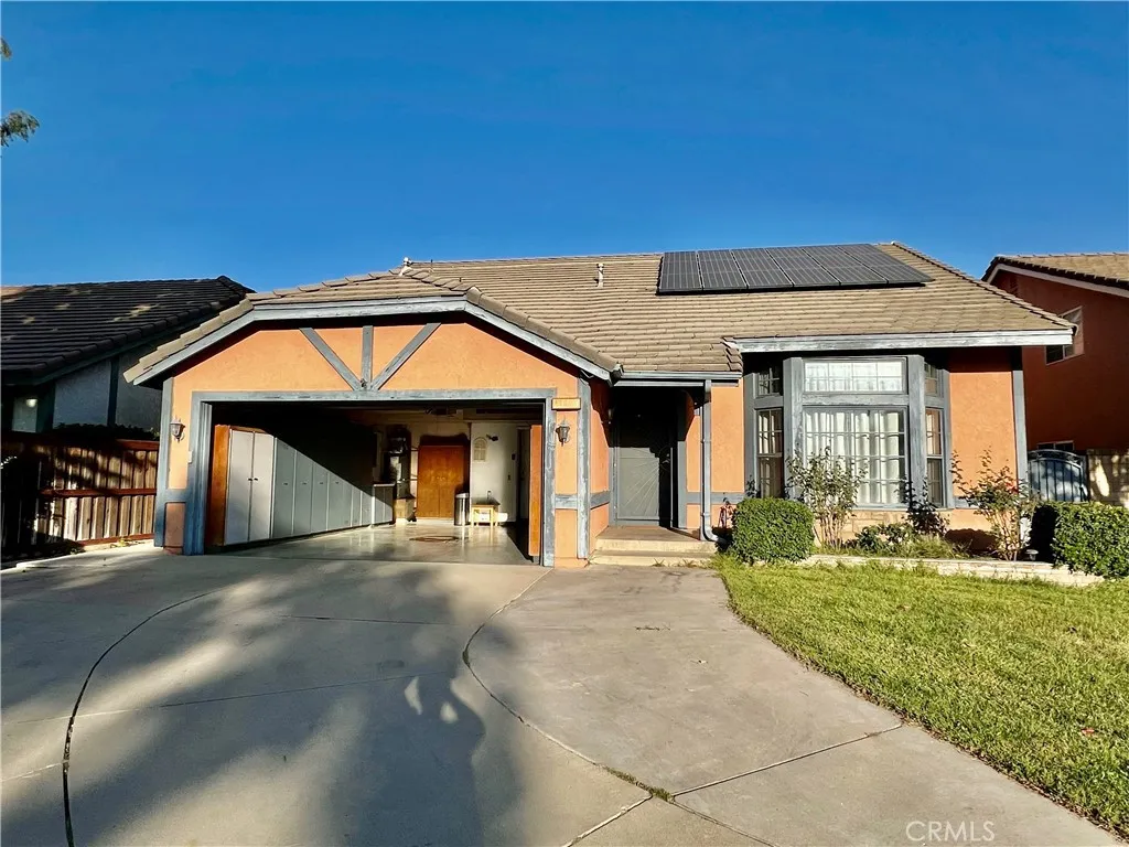 10974 Glenoaks Dr. — photo