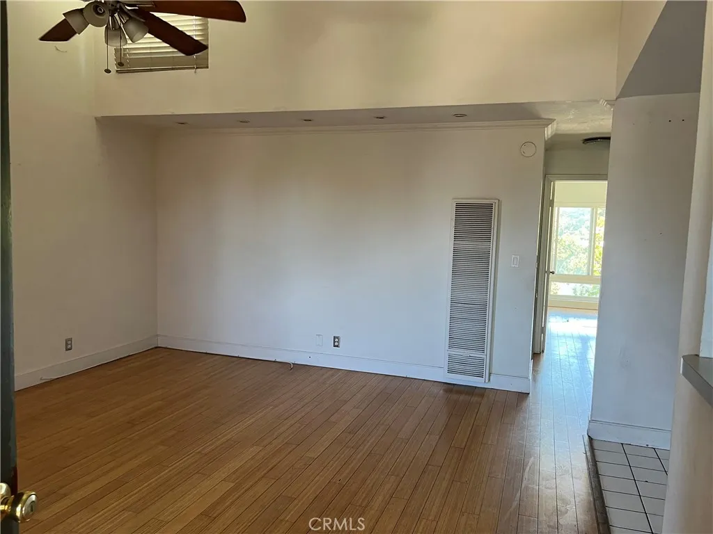 1001 W Stevens Avenue Unit 415 — photo