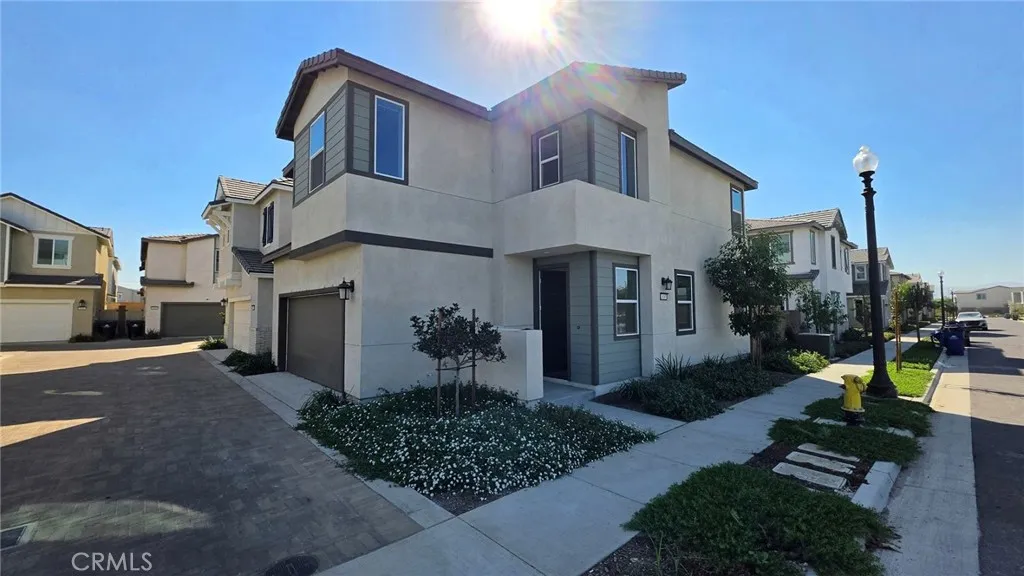 3195 Silo Paseo — photo