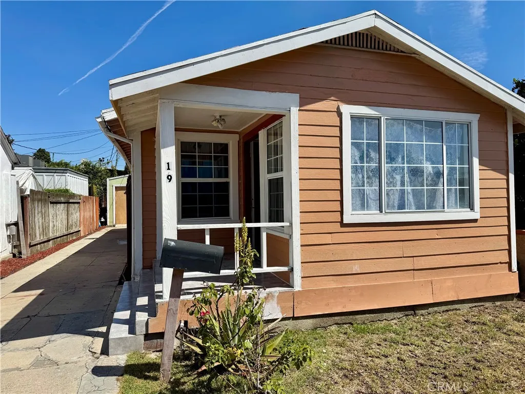 19 E Platt, Long Beach, CA 90805 — photo 2