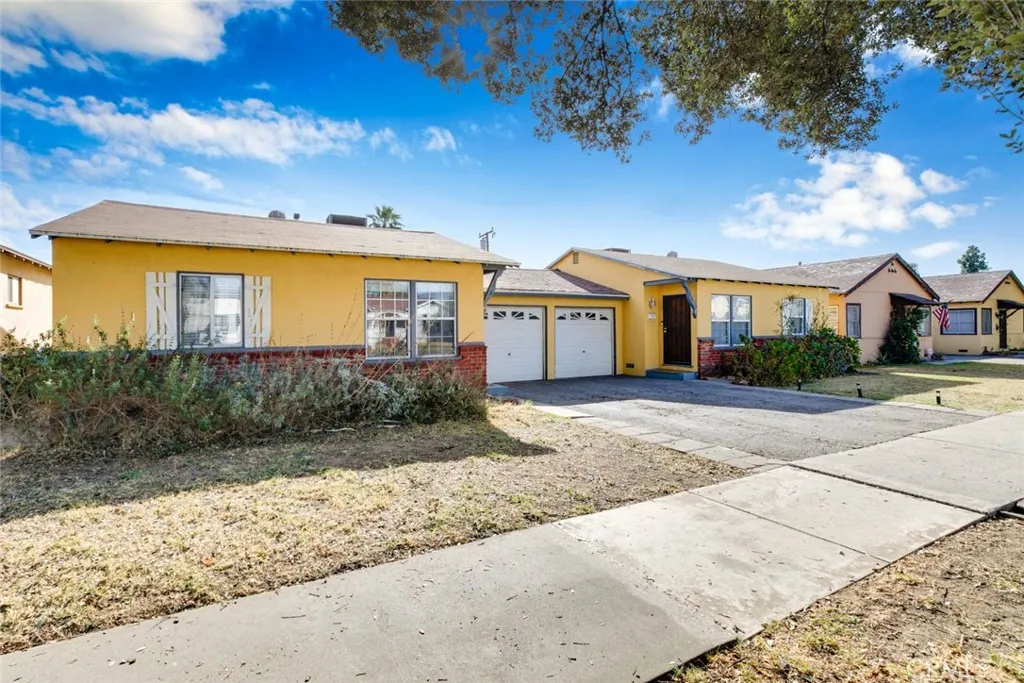 270 E Puente, Covina, CA 91723 — photo 2