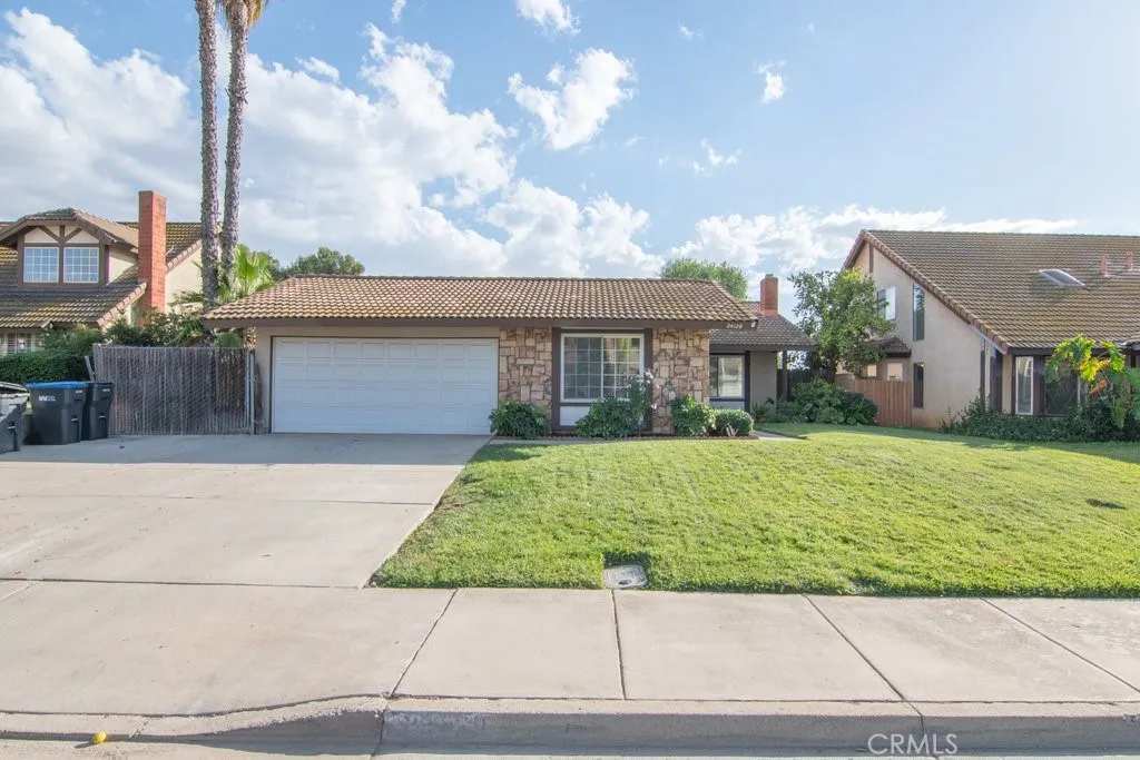 24129 Royale Street — photo