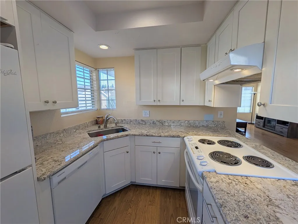 346 Riverview Way, Oceanside, CA 92057 — photo 3