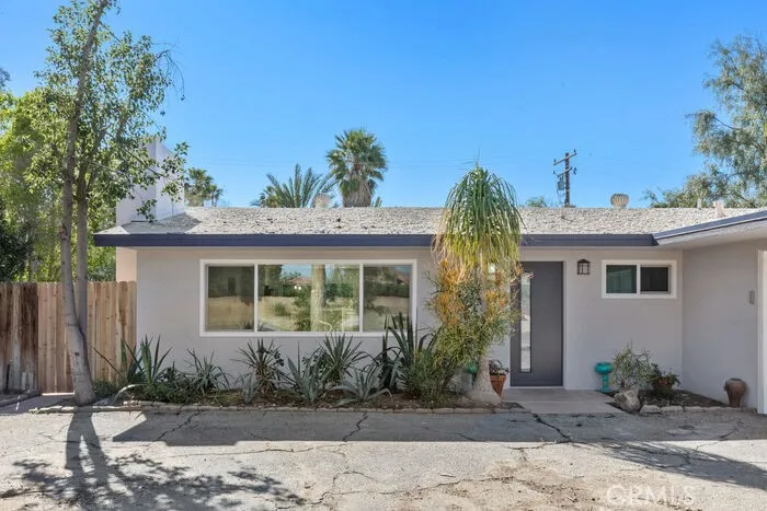 44575 Deep Canyon — photo