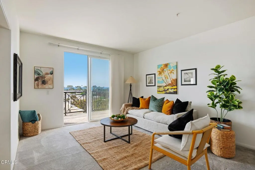 436 Poli Street Unit 301 — photo
