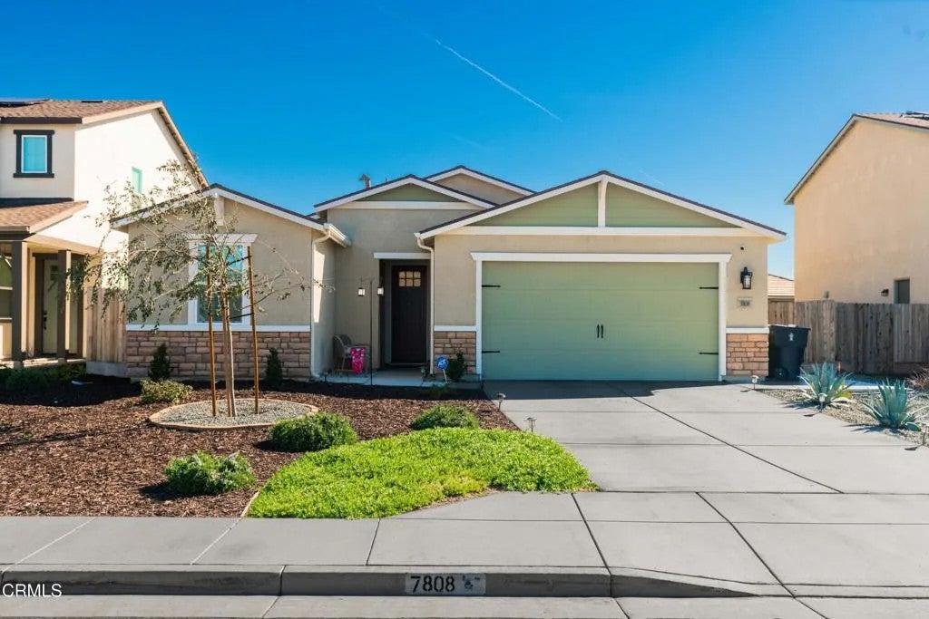 7808 Martian River Street — photo