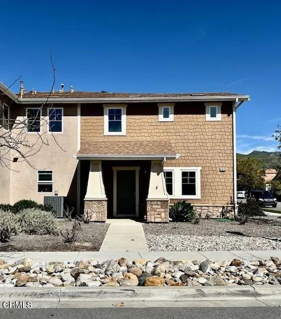 4045 Aurora Way — photo
